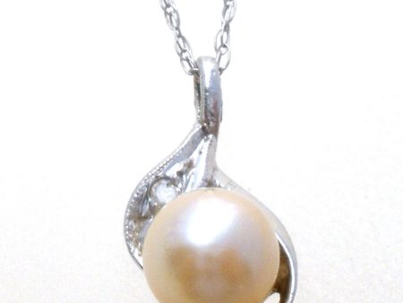 14K White Gold Pearl & Diamond Necklace 18  Supply