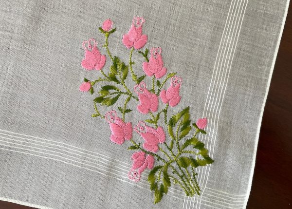 NWT Vintage Pink Rosebuds Embroidered Handkerchief Online now