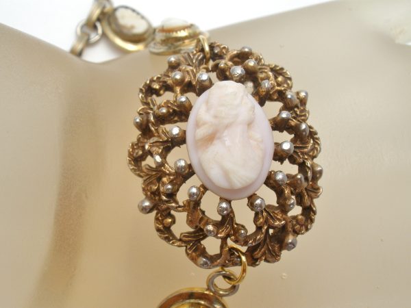 Vintage Hand Carved Cameo Bracelet 8  Cheap